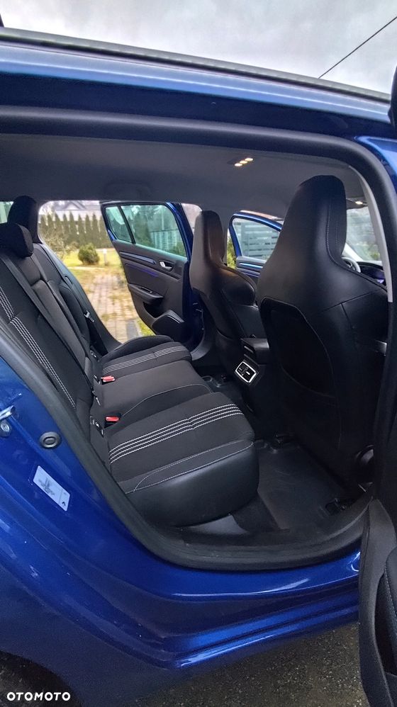Renault Megane 1.6 TCe GT EDC - 9