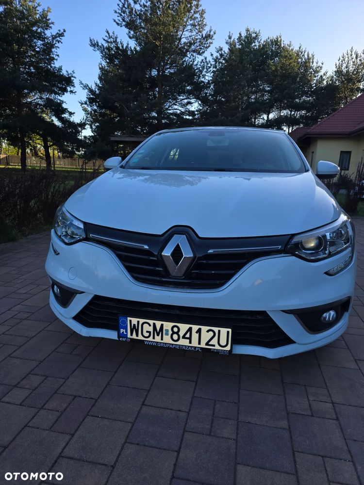 Renault Megane BLUE dCi 115 BUSINESS EDITION - 8