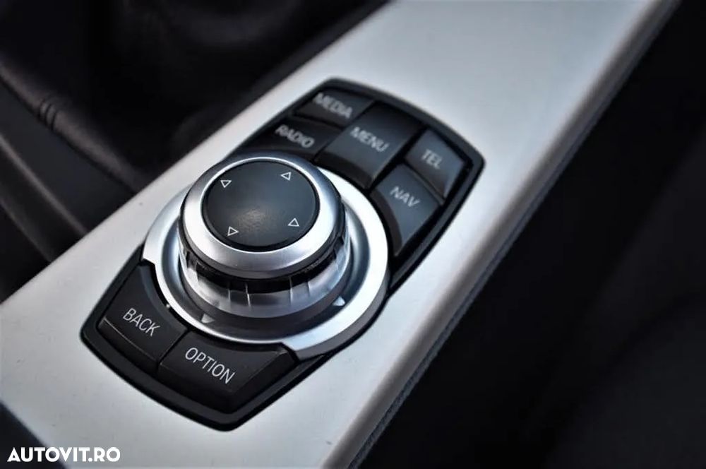 BMW Seria 3 318d - 13