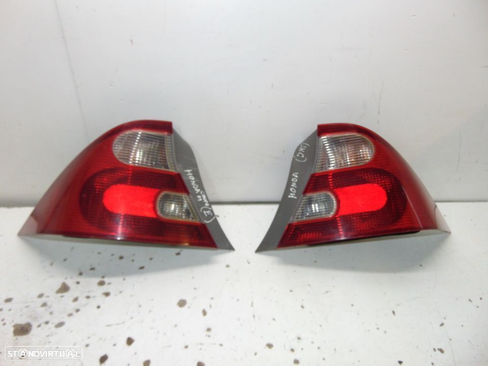 Honda civic coupê 2001 farolins trás - 1
