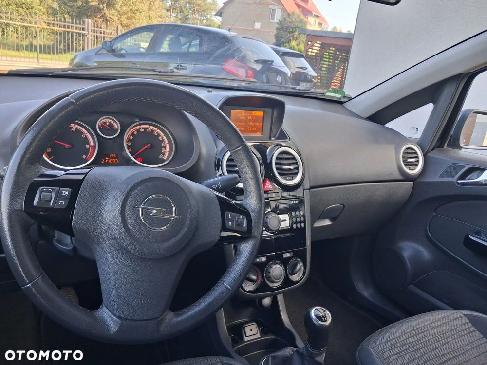 Opel Corsa - 12