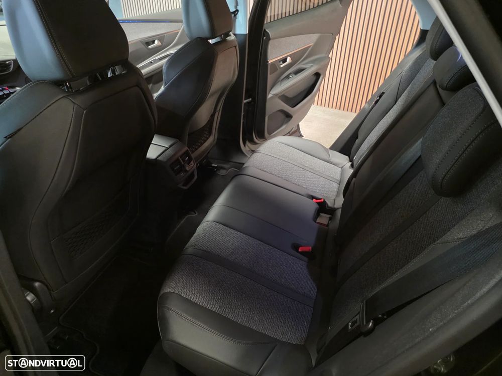 Peugeot 3008 BlueHDi 130 Stop & Start EAT8 Allure - 8