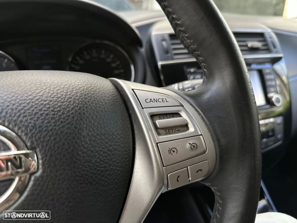 Nissan Pulsar 1.2 DIG-T Tekna - 32