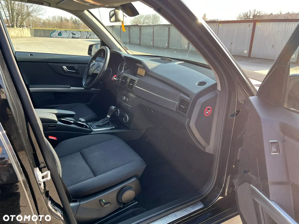Mercedes-Benz GLK - 22