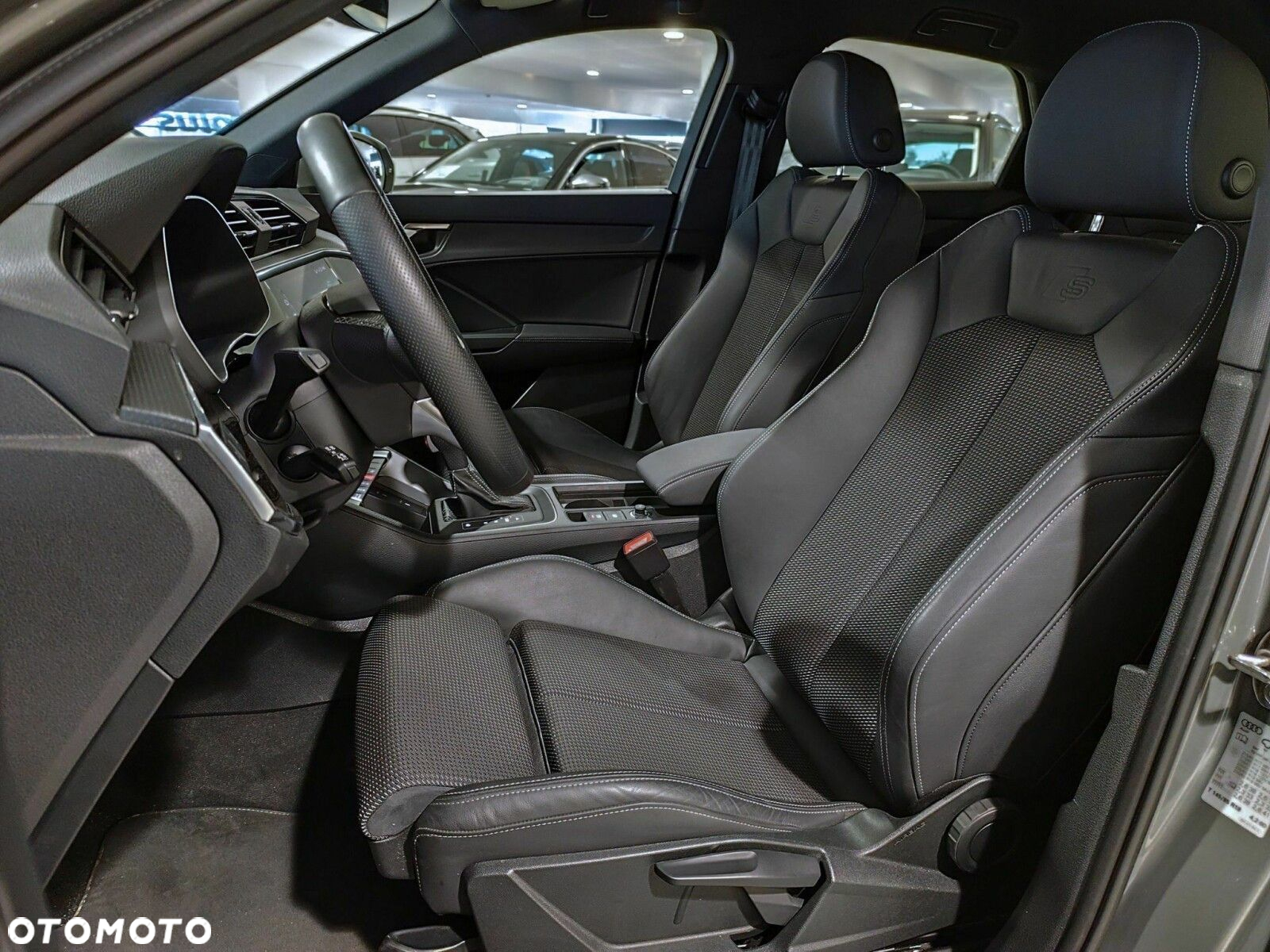 Audi Q3 Sportback - 16