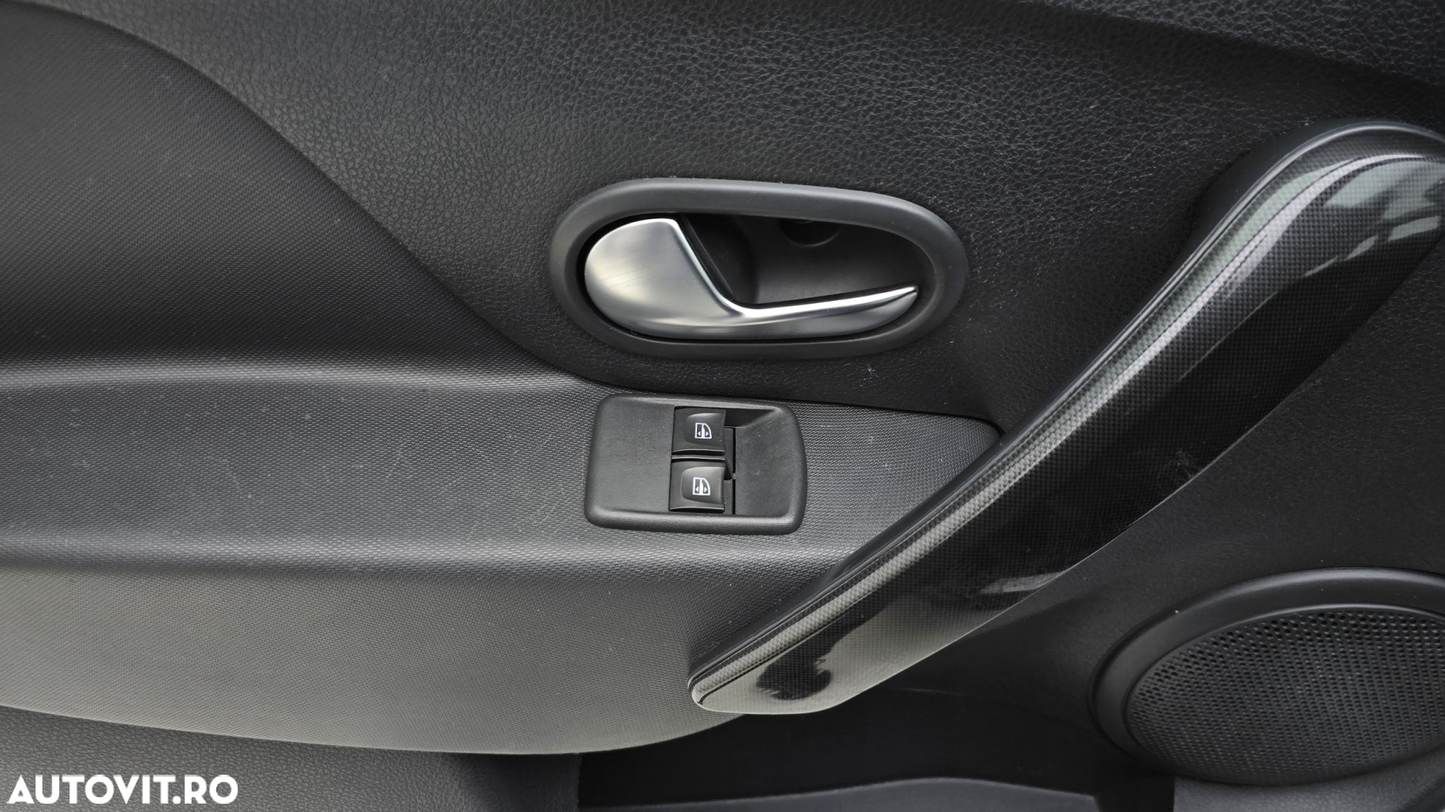 Dacia Logan 1.5 Blue dCi Laureate - 11