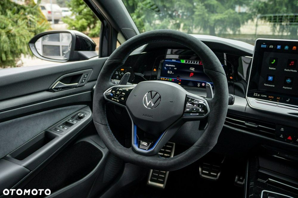 Volkswagen Golf - 12