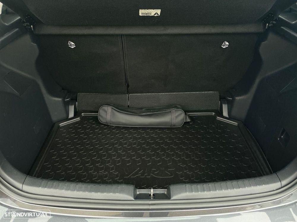 Toyota Yaris - 11