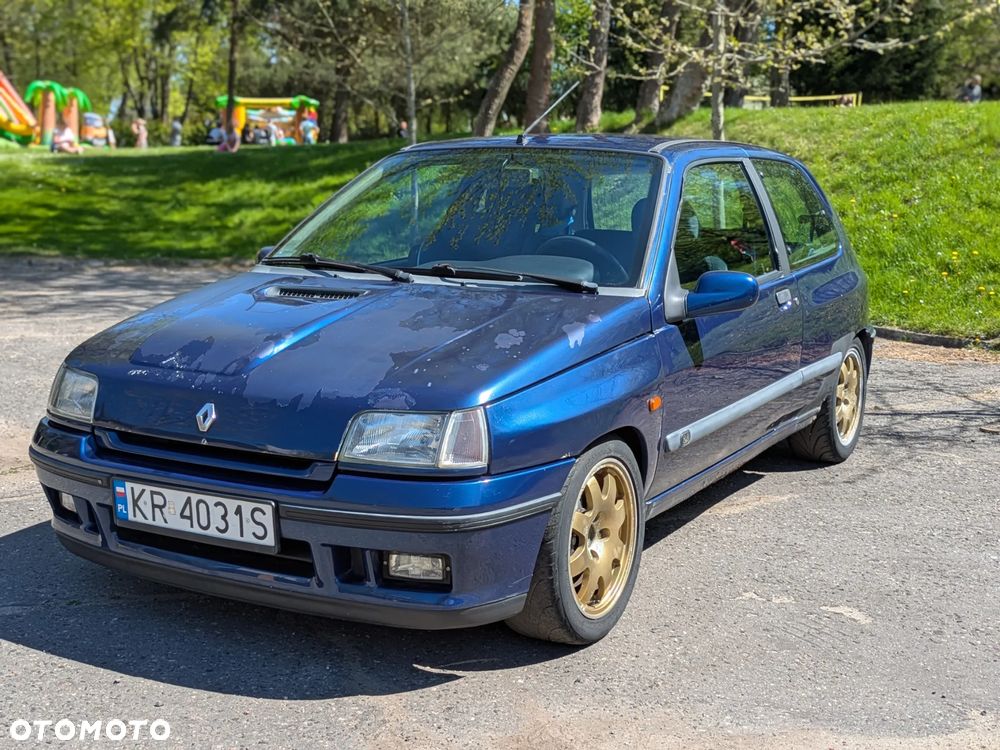 Renault Clio - 1