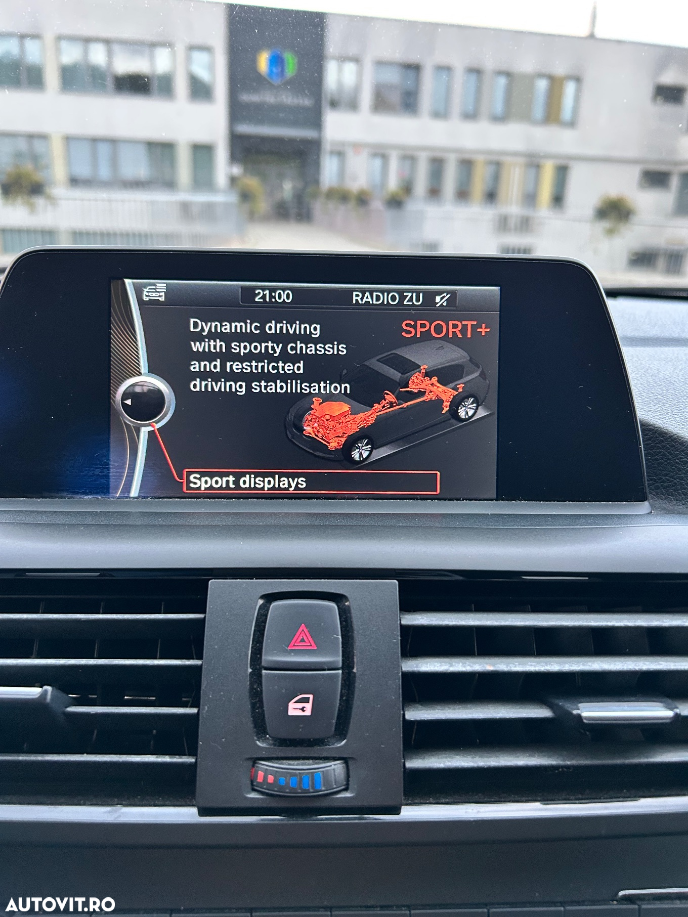 BMW Seria 1 - 27