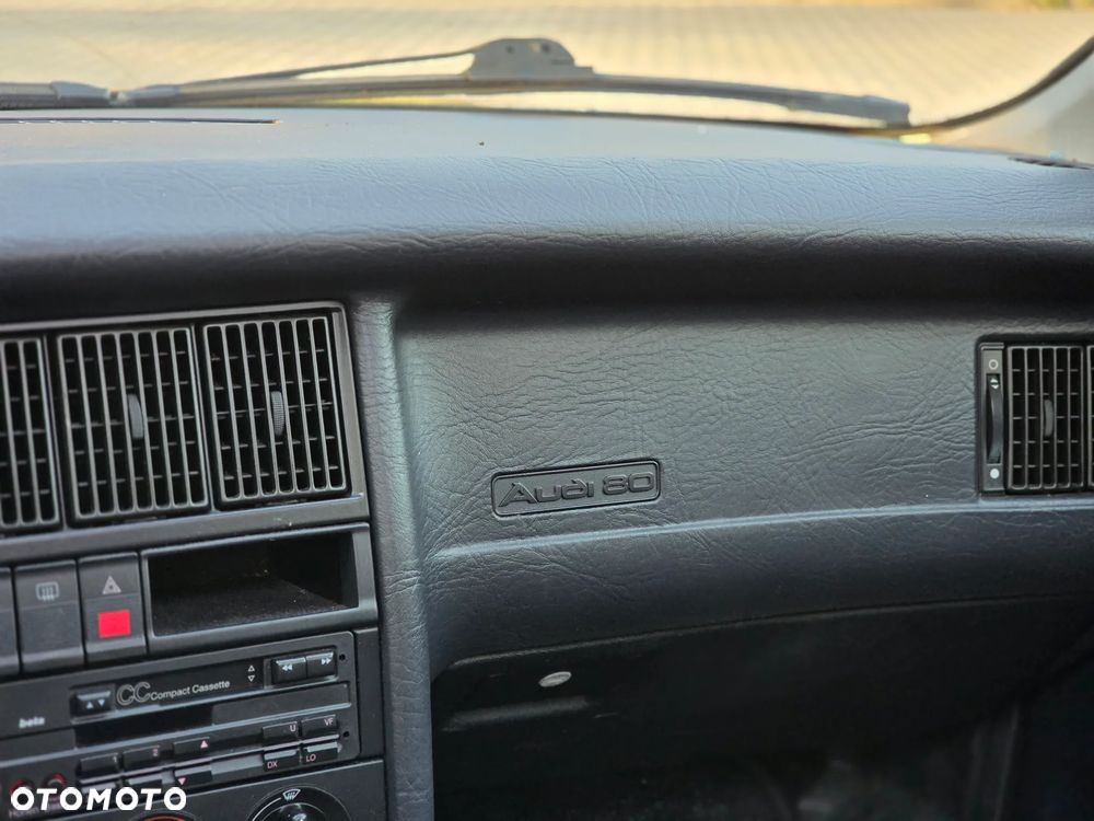 Audi 80 2.0 E - 29