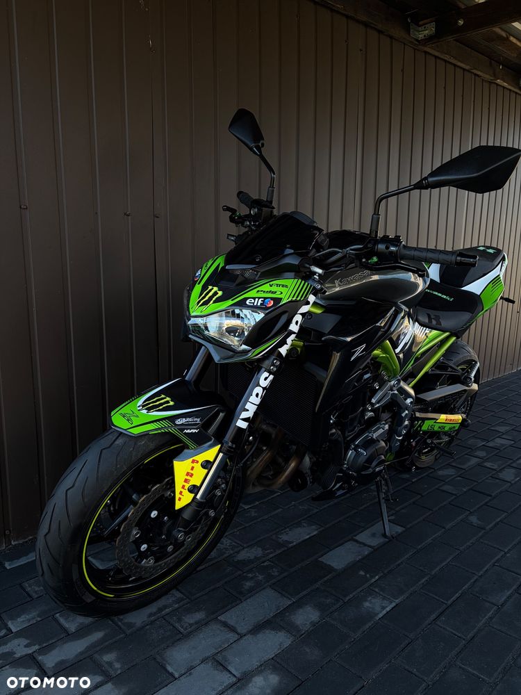 Kawasaki Z 900 - 29