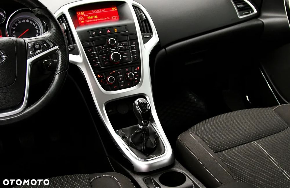 Opel Astra 1.4 T Enjoy - 22