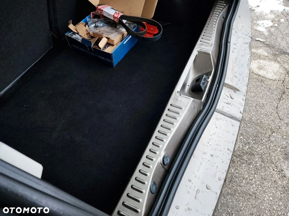 Dacia Sandero Stepway 0.9 TCe Ambiance S&S EU6 - 39