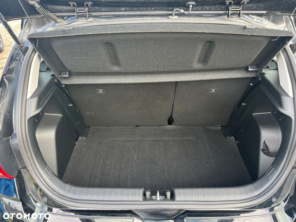 Hyundai i20 1.2 Modern - 13