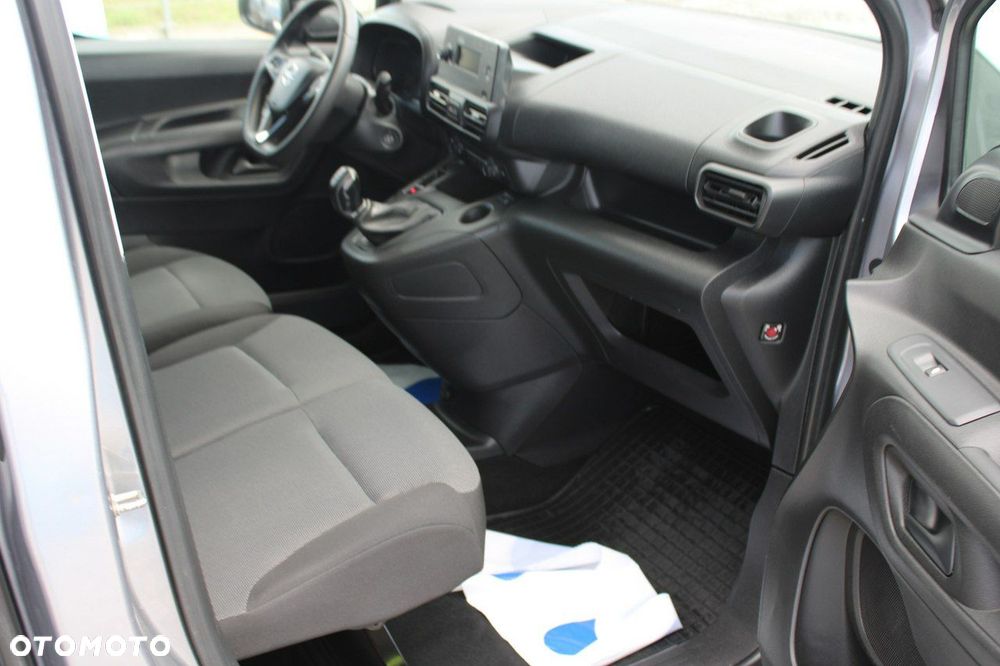 Opel Combo - 27