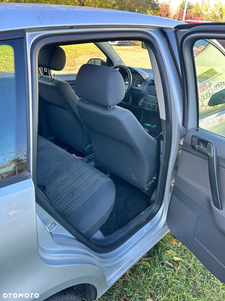 Volkswagen Polo 1.4 TDI Trendline - 11
