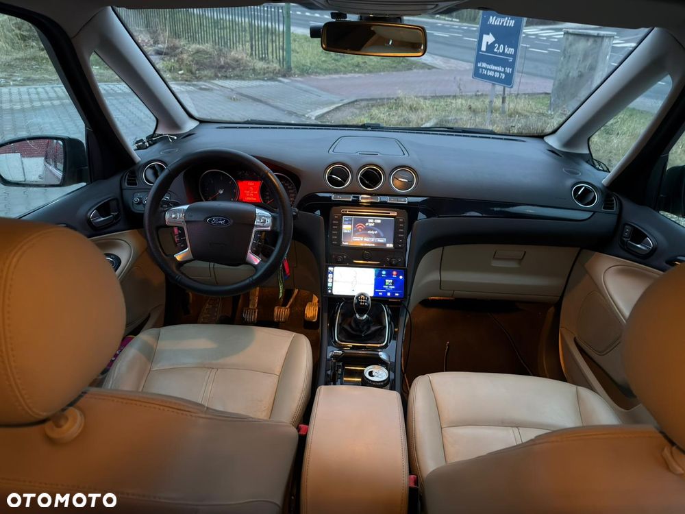 Ford Galaxy 2.0 TDCi Ghia - 14