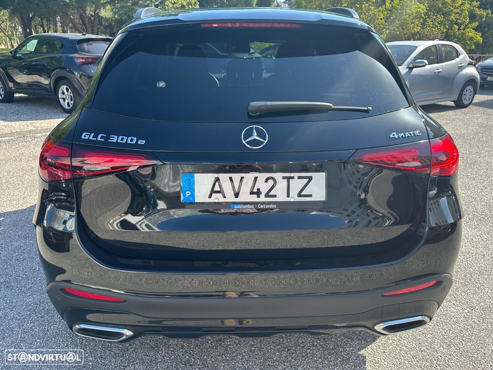 Mercedes-Benz GLC 300 e 4Matic - 4