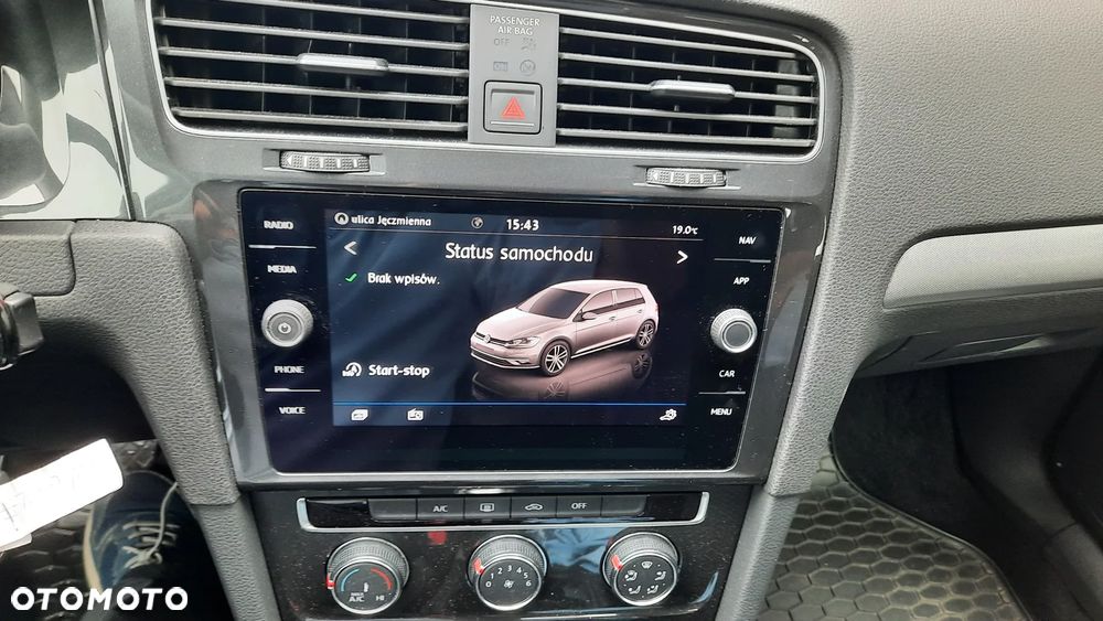 Volkswagen Golf VII 1.0 TSI BMT Trendline - 18