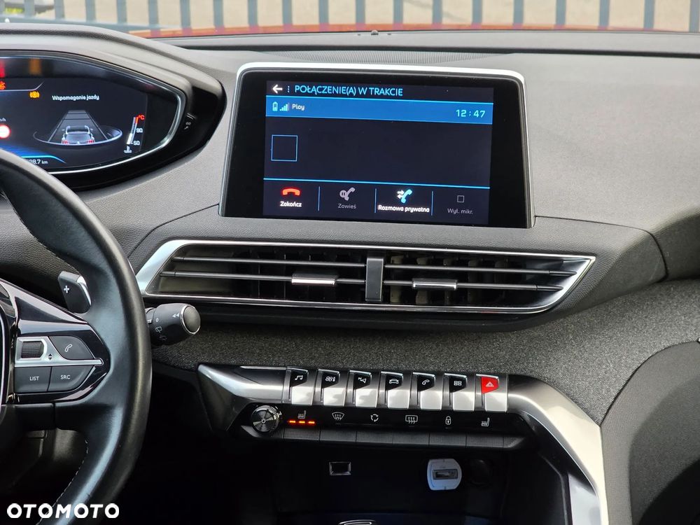 Peugeot 3008 1.5 BlueHDi Allure S&S EAT8 - 22