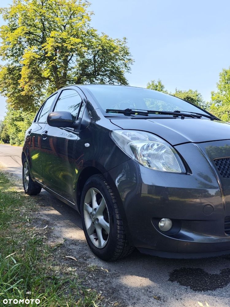 Toyota Yaris 1.3 VVT-i Luna - 8