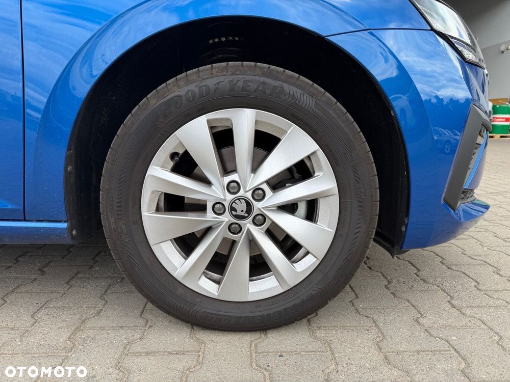 Skoda Scala 1.0 TSI Drive DSG - 25