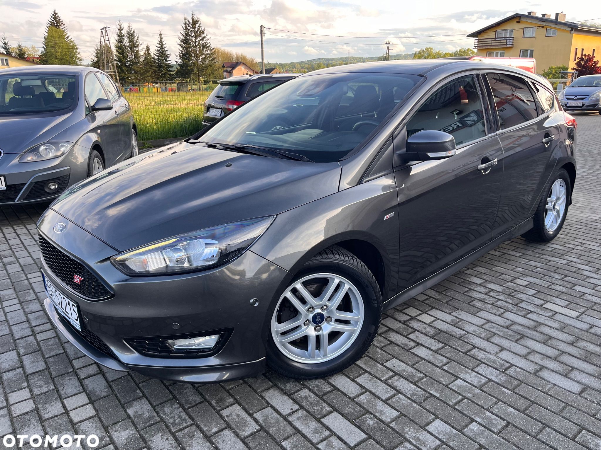 Ford Focus 1.0 EcoBoost ST-Line Black ASS - 1