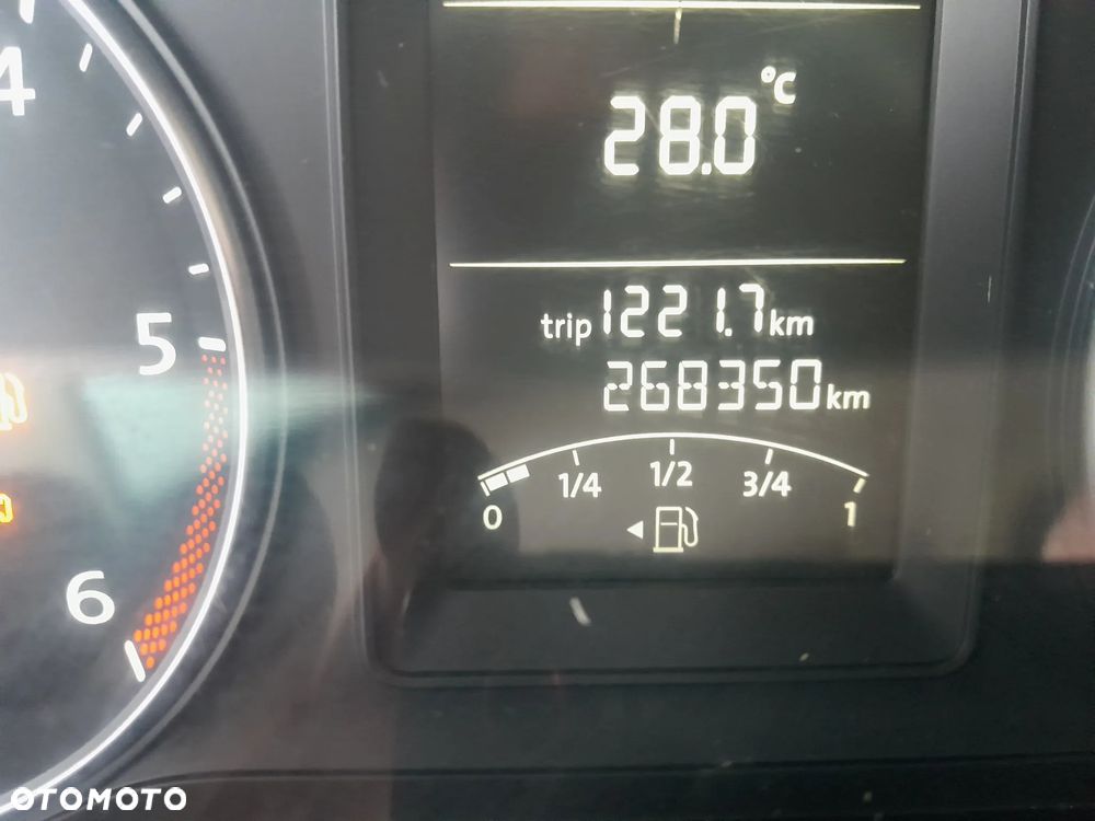 Volkswagen Transporter - 16