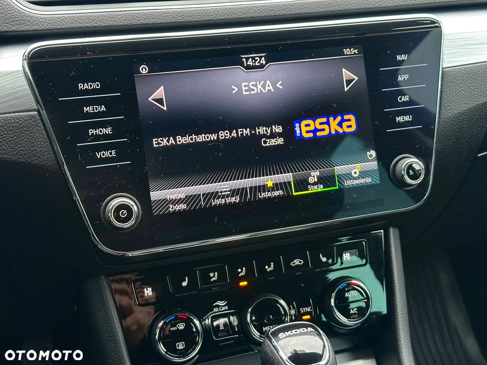 Skoda Superb 2.0 TSI Ambition DSG - 19