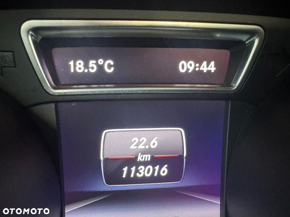 Mercedes-Benz GLA 200 d 4Matic 7G-DCT SCORE - 21