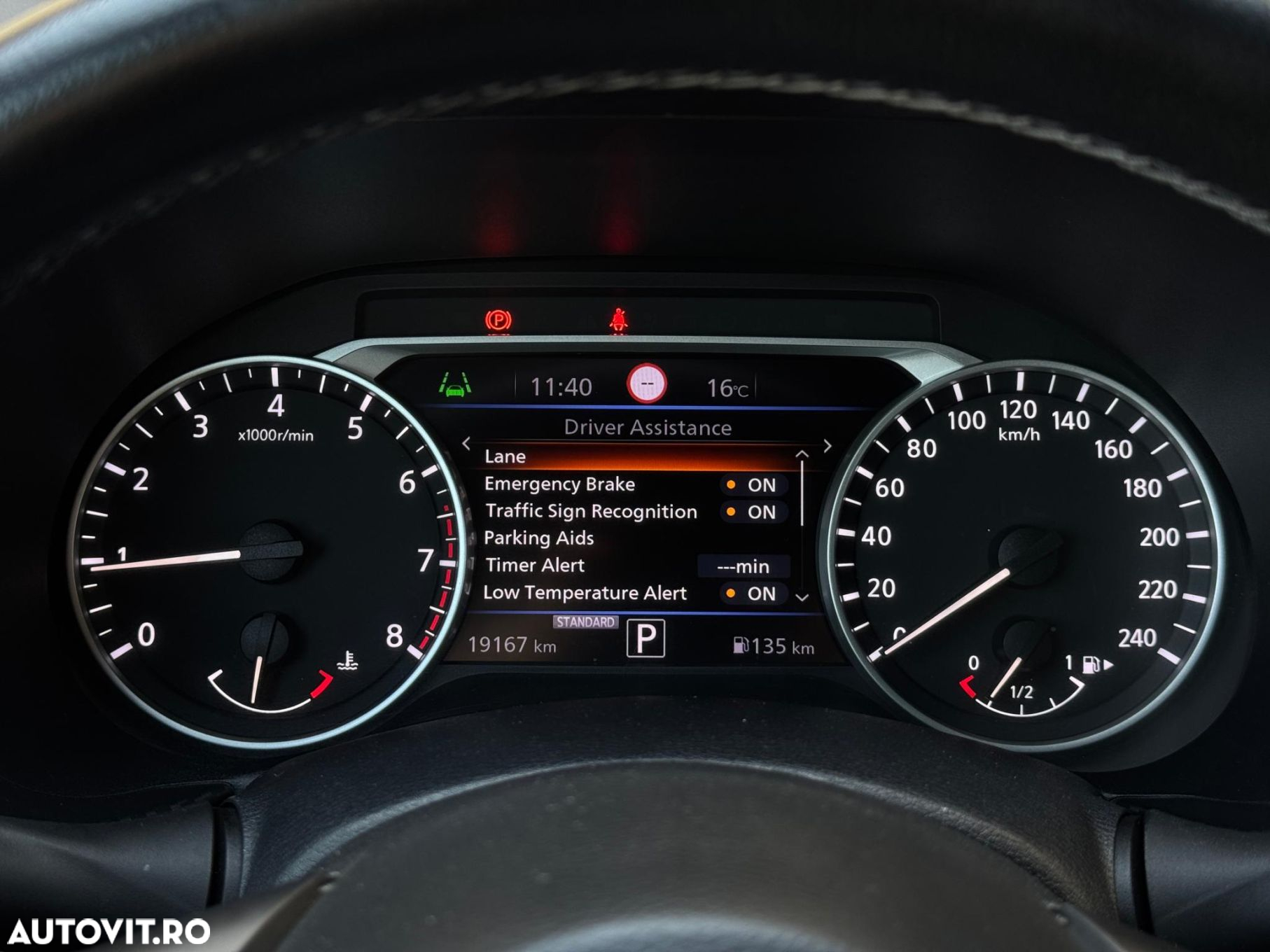 Nissan Juke DIG-T DCT Acenta - 17