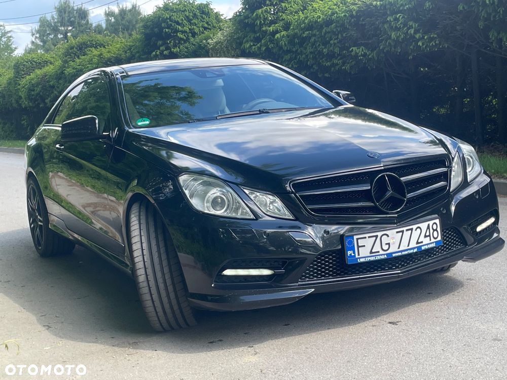 Mercedes-Benz Klasa E 250 CGI BlueEFFICIENCY Automatik Avantgarde - 2