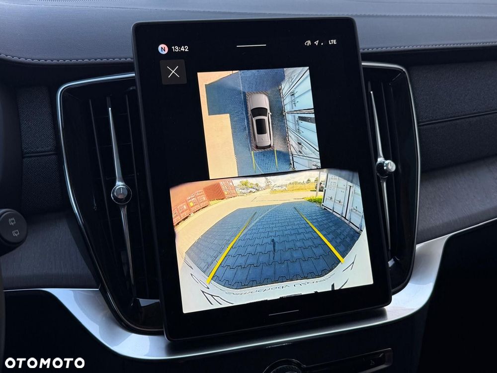 Volvo XC 90 T8 AWD Plug-In Hybrid Ultra Dark 7os - 20