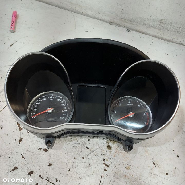 LICZNIK MERCEDES C W205 KOMBINSTRUMENT ANGLIK DEMONTAZ KOMPLETNY