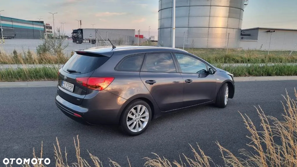 Kia Ceed Cee'd 1.6 CRDi XL - 6