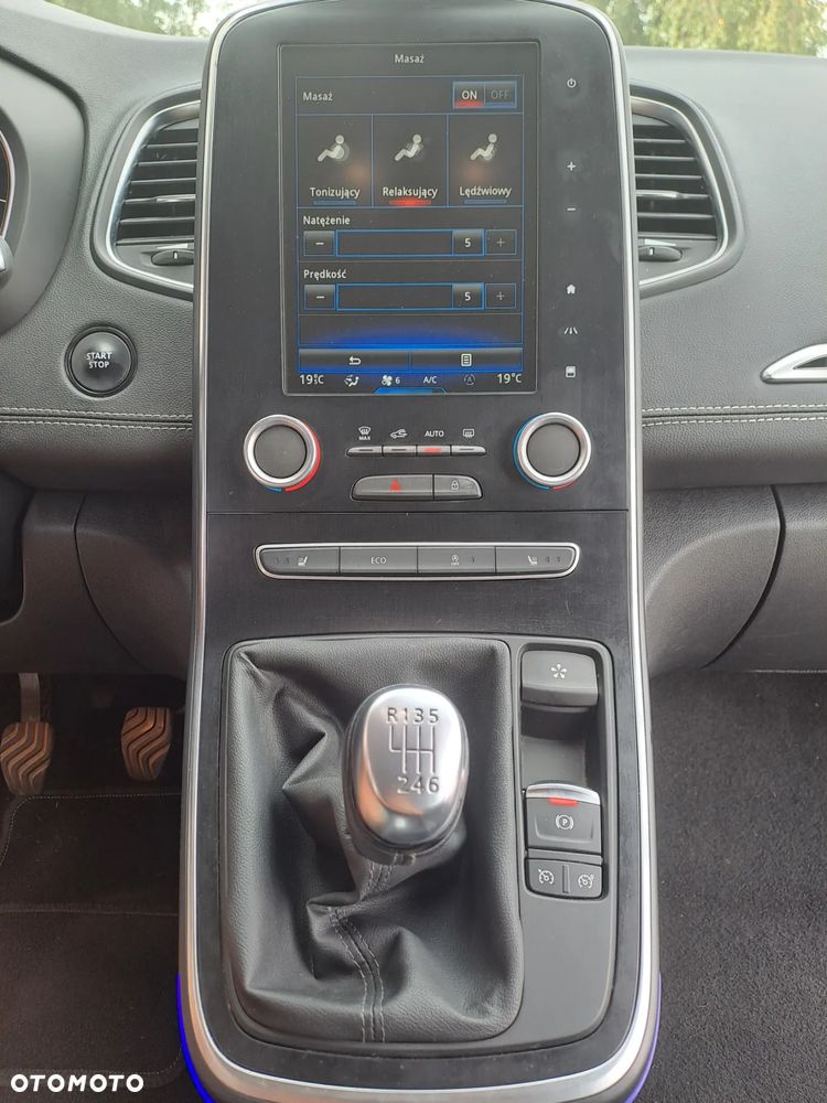 Renault Scenic - 9