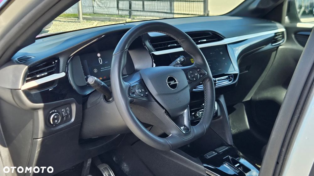 Opel Corsa 1.2 T GS S&S - 13