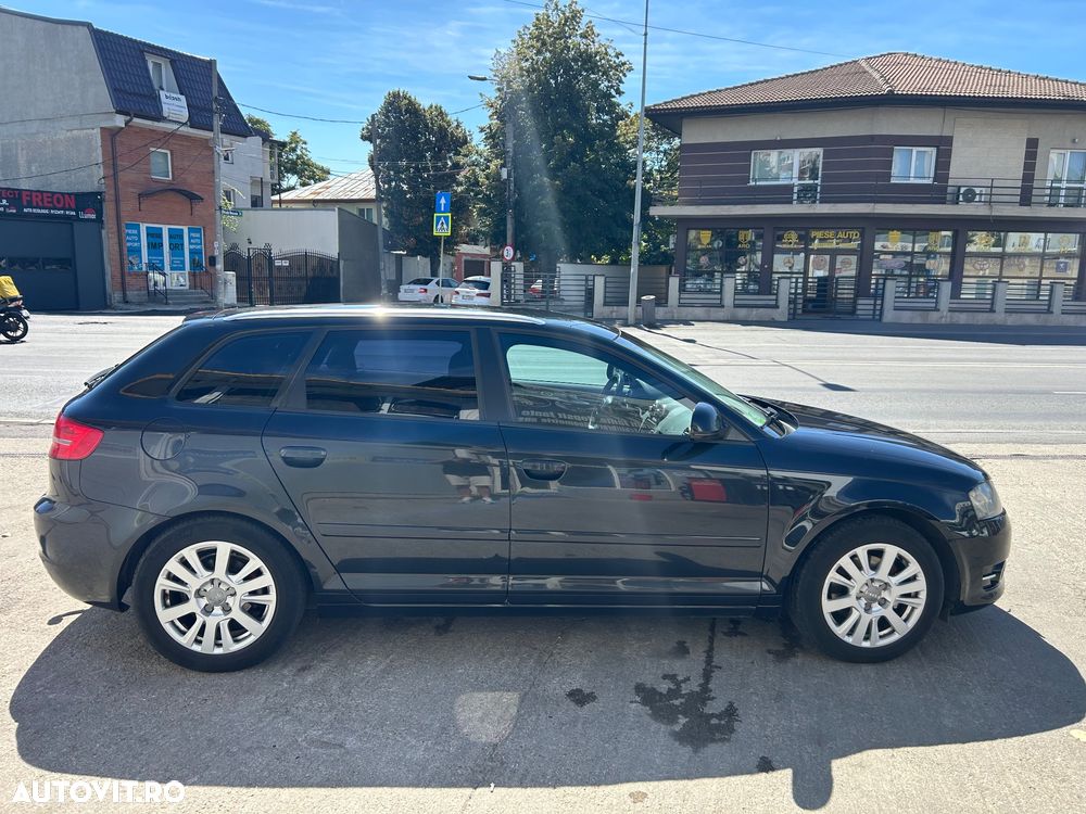 Audi A3 2.0 TDI DPF S line Sportpaket - 9