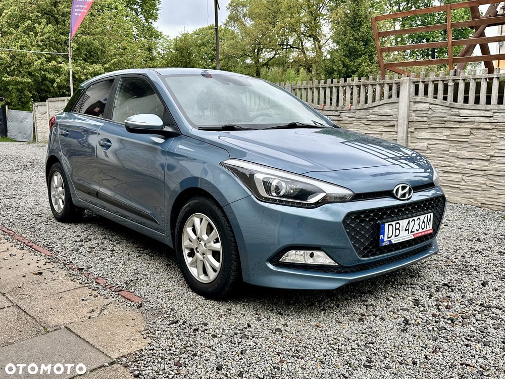 Hyundai i20 1.2 Passion Plus - 12