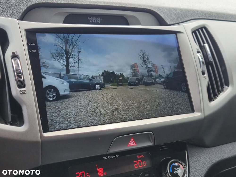Kia Sportage 2.0 CRDI AWD Fifa World Cup Edition - 35
