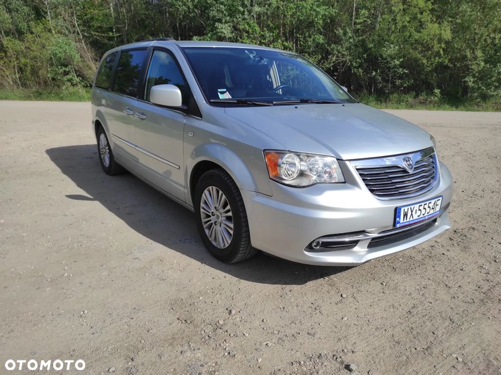 Lancia Voyager 2.8CRD Gold - 2