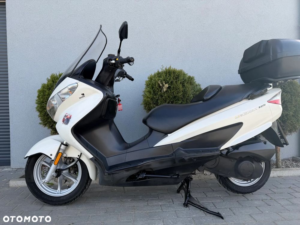 Suzuki Burgman - 39