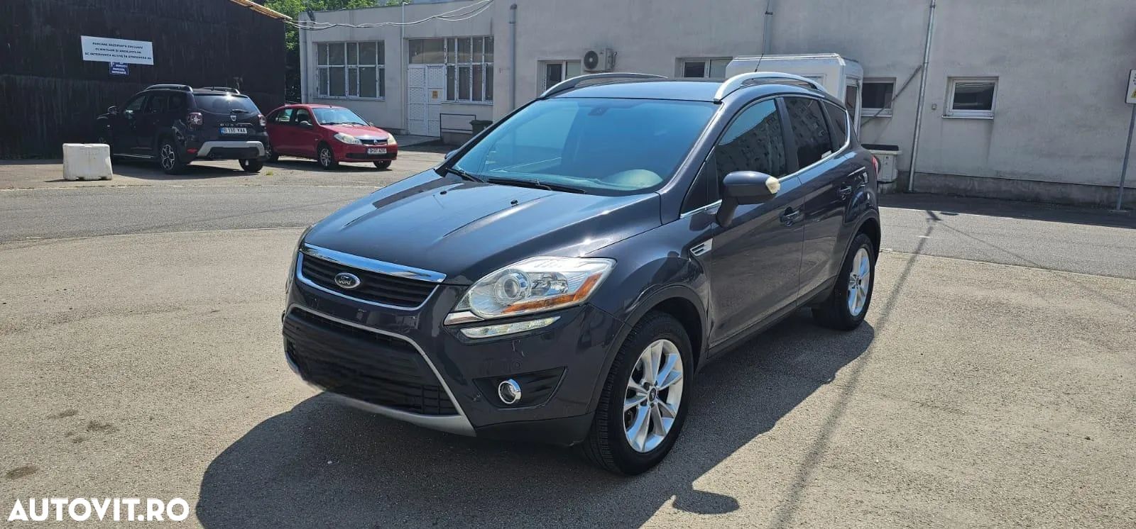 Ford Kuga - 1