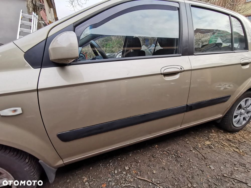 Drzwi tył lewy Hyundai Getz 1.0 2006r - 2