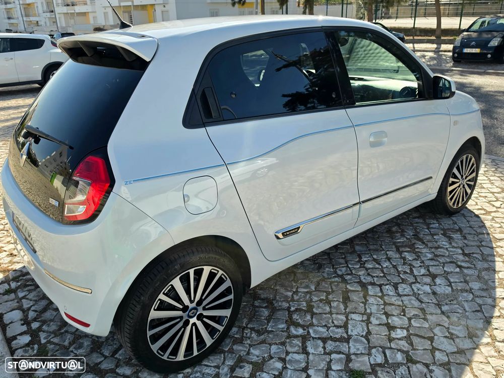 Renault Twingo Z.E. 22 Intens - 2