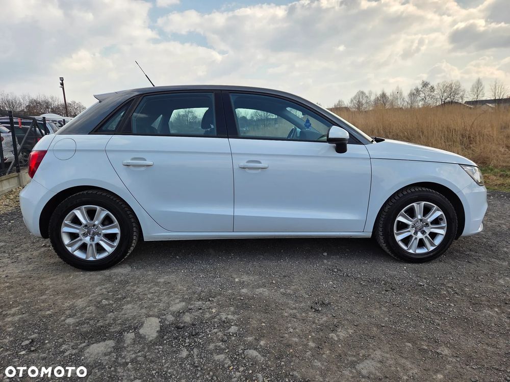 Audi A1 Sportback 1.6 TDI Attraction - 10