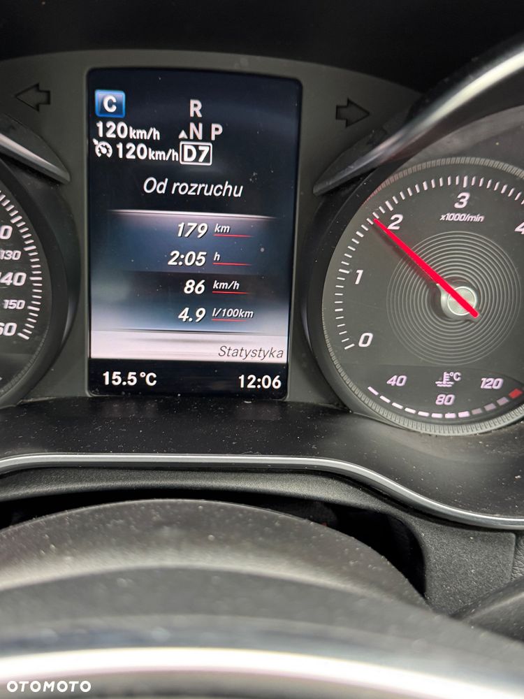 Mercedes-Benz Klasa C 250 (BlueTEC) d 4Matic T 7G-TRONIC AMG Line - 38