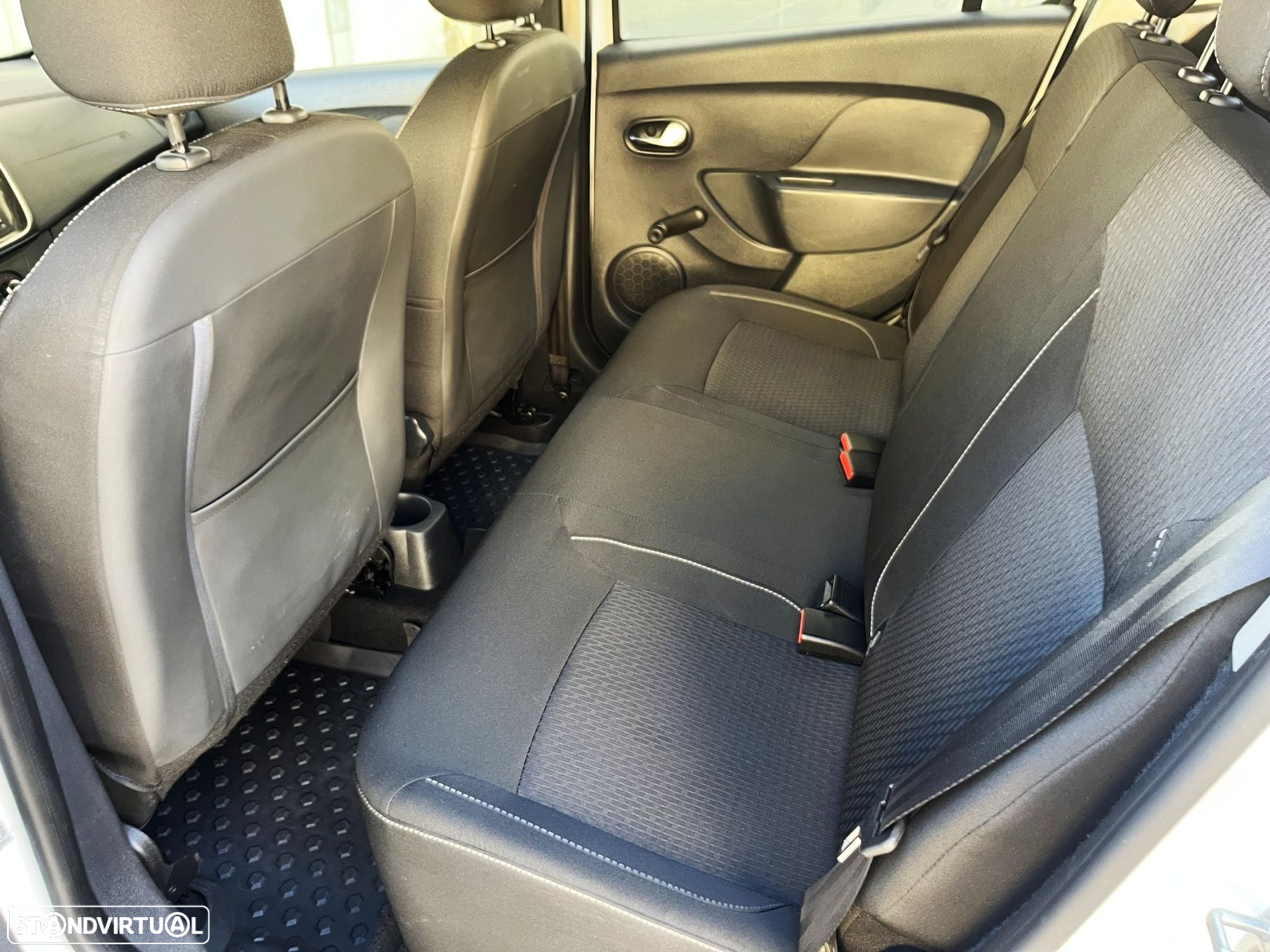 Dacia Sandero 0.9 TCe Comfort Bi-Fuel - 16
