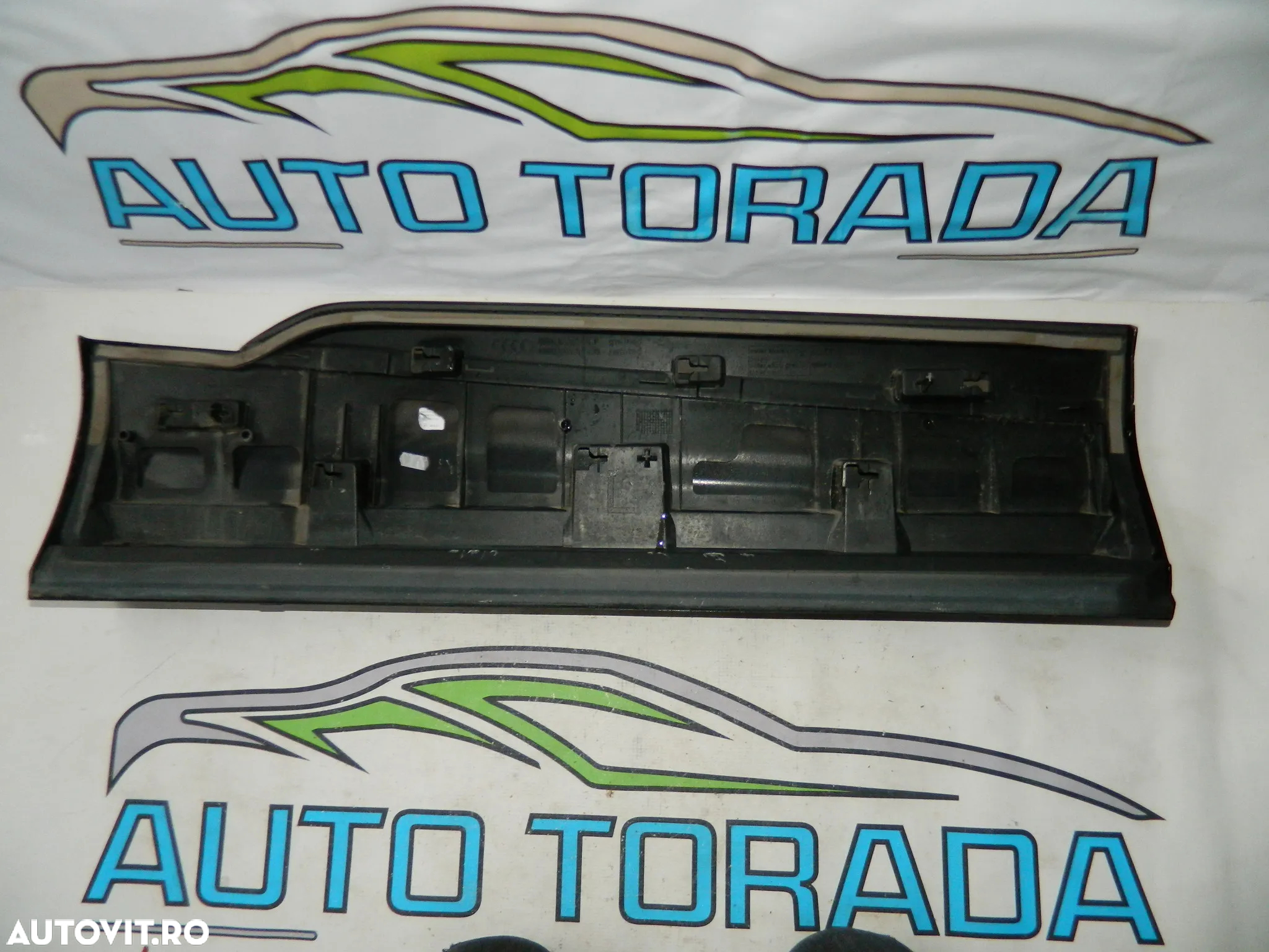 Bandou usa stanga spate Audi Q7 model 2017-2019 cod 4M0853969F - 4